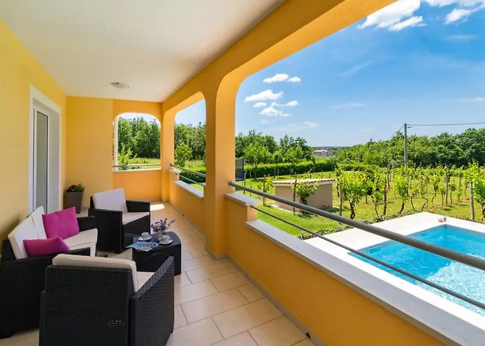 Villa Green Holiday Villa Barban