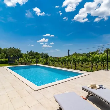Villa Villa Green Holiday